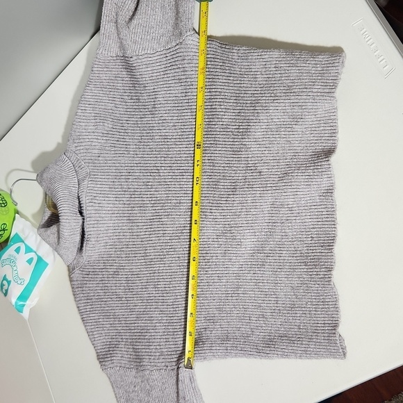Forever 21 Sweater Womens Turtleneck Balloon Sleeves Ribbed Crop Medium Gray - Picture 9 of 12